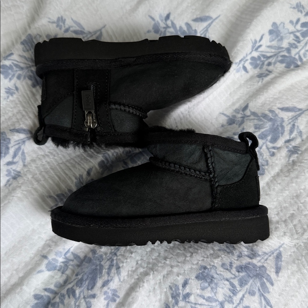 Black Baby Uggs